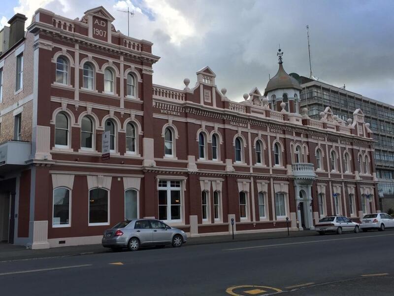 Victoria Railway Hotel&Gerrards restaurante Invercargill Exterior foto
