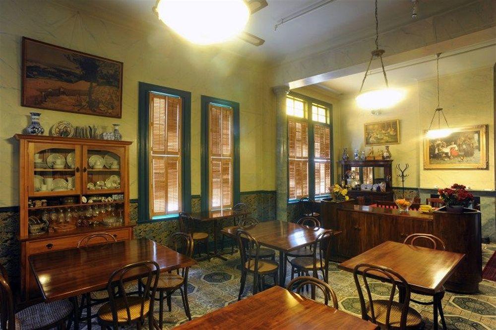 Victoria Railway Hotel&Gerrards restaurante Invercargill Exterior foto